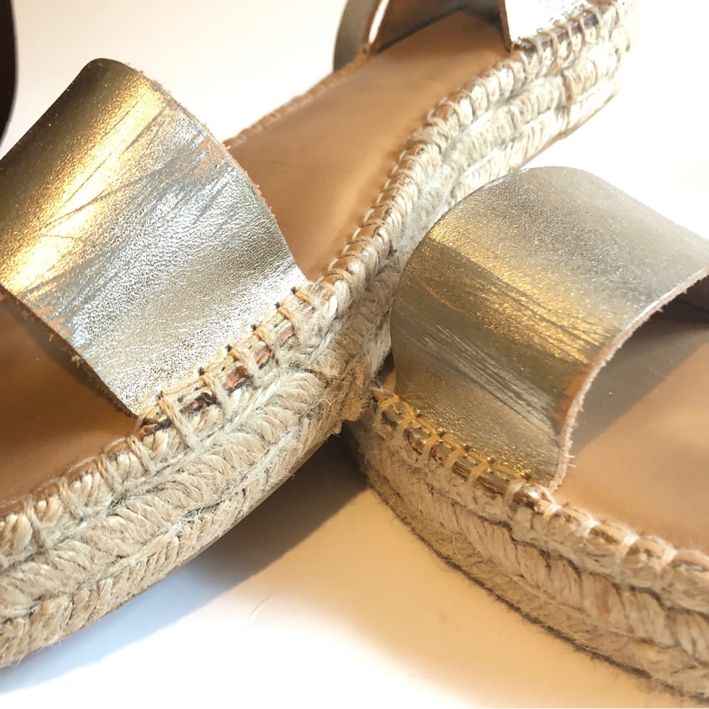 Sz 11 Soludos Cadiz Gold Metallic Platinum Strap Sandals - Picture 13 of 16